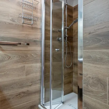 Apartmán Guesthost - Marilyn Tra Centro E Mare