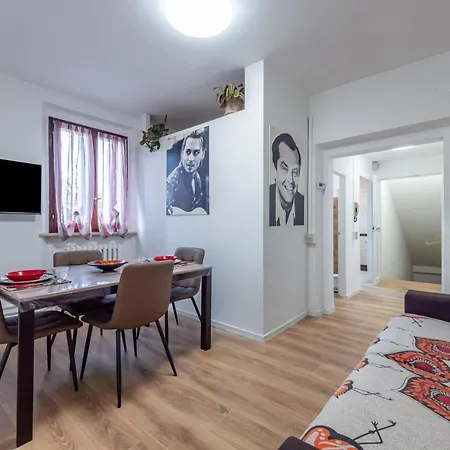 Marilyn Tra Centro E Mare 公寓 *